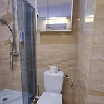 Theapartments Radwanska Apartment