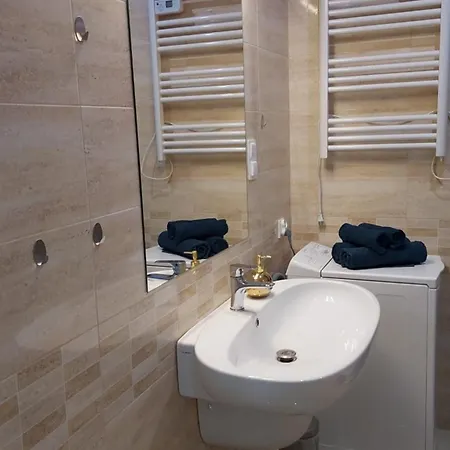 Theapartments Radwanska * Лодзь