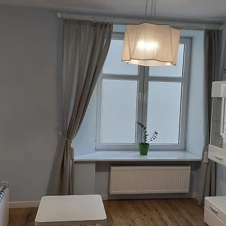 Theapartments Radwanska Лодзь